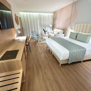 Junior suite premium
